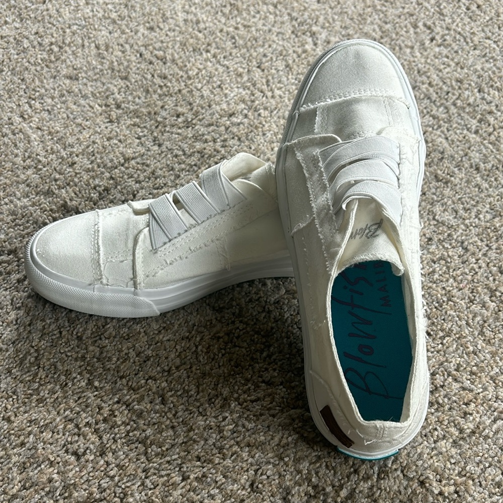 NWOT Blowfish Malibu Shoes SZ 8.5